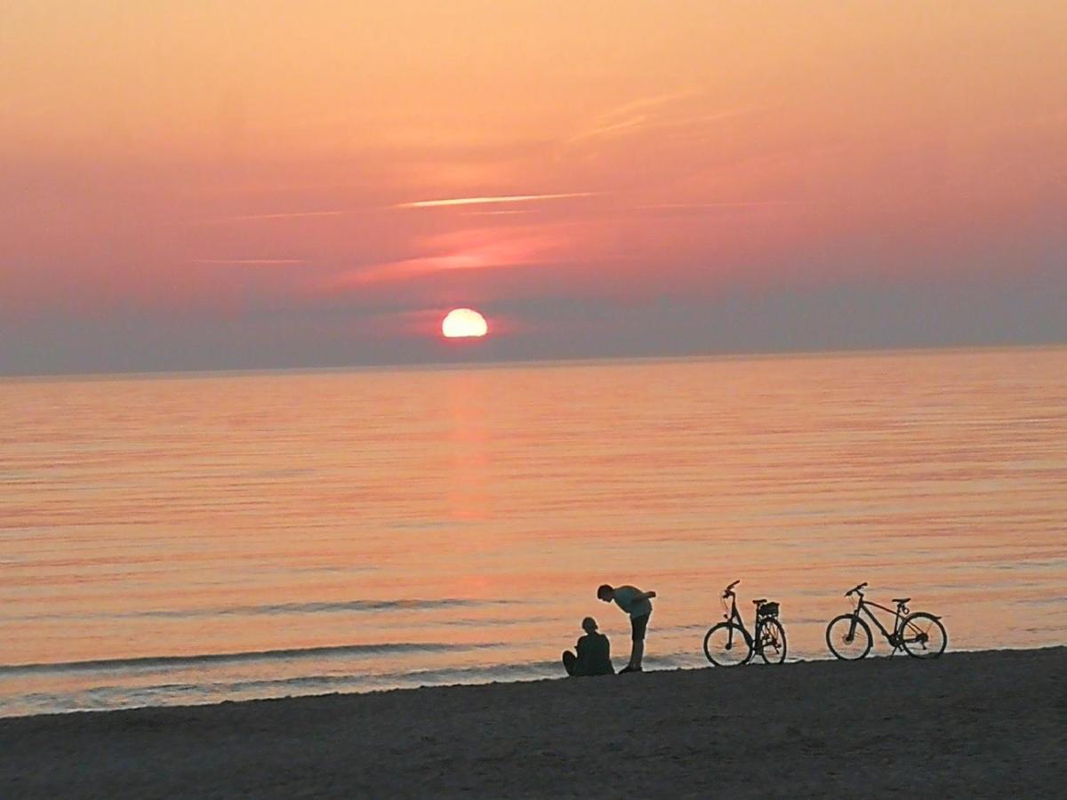 No.1 Apartment In Palanga, Vaivorykstes Apartment ภายนอก รูปภาพ